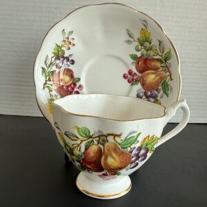 VTG Queen Anne Bone China Teacup and Saucer in Fruit Series "Fruit Garland"